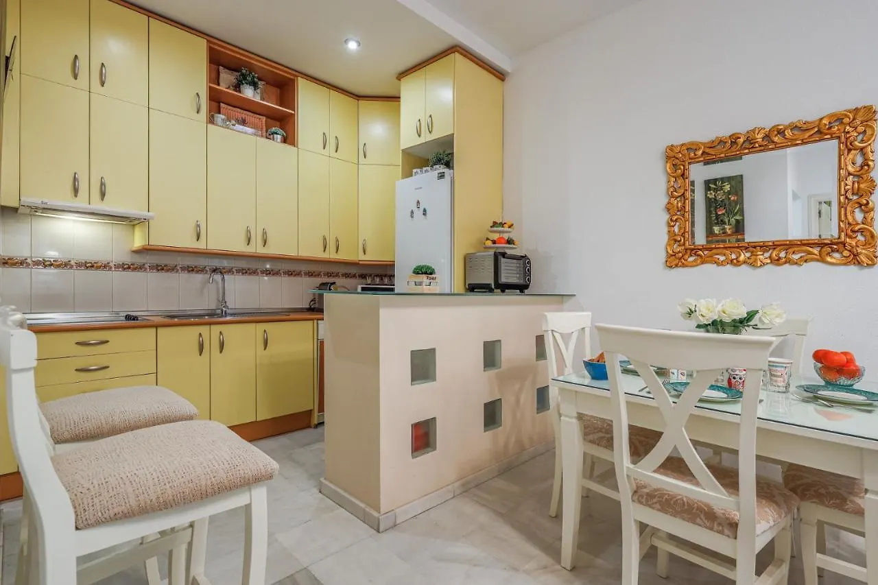 Apartment Chic&Luminoso-Wifiac/Elegant Apt In Salvador 2 Br Seville Spain